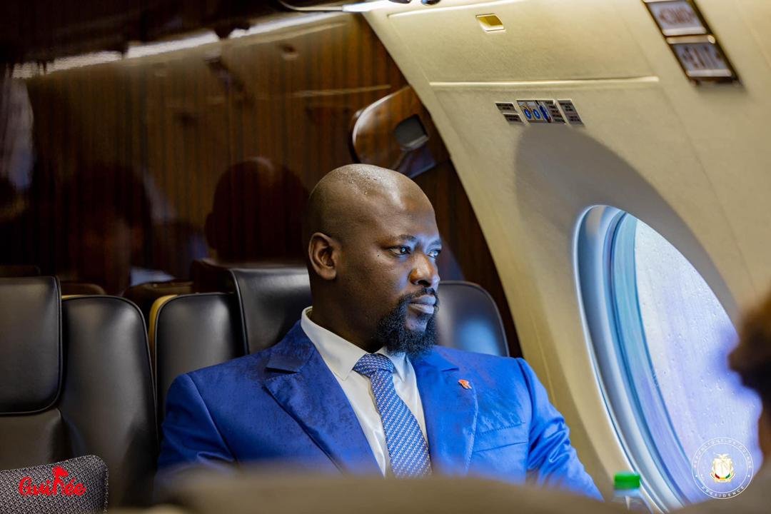 Guinée : le Président Mamadi Doumbouya quittera Conakry ce samedi pour la Chine (Présidence). 5 Guinée : le Président Mamadi Doumbouya quittera Conakry ce samedi pour la Chine (Présidence).