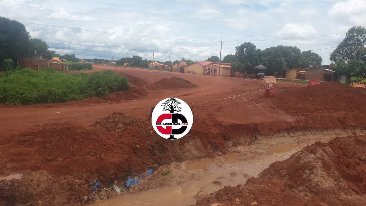 Travaux publics à Mandiana : l'entreprise Guiter S.A traîne dans la rue depuis 11 ans, sans succès 1 Travaux publics à Mandiana : l'entreprise Guiter S.A traîne dans la rue depuis 11 ans, sans succès