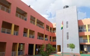 Siguiri / Éducation : Un nouvel établissement scolaire inauguré dans la commune urbaine. 5 Siguiri / Éducation : Un nouvel établissement scolaire inauguré dans la commune urbaine.