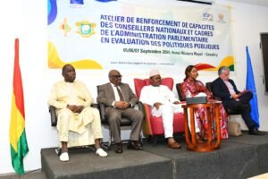 Guinée : Les conseillers nationaux et cadres parlementaires, formés en évaluation des politiques publiques.