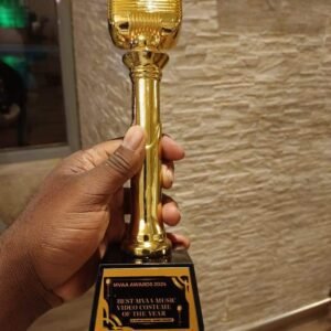 Culture : L'artiste Guinéen, Lil Sacko récompensé au Nigeria.