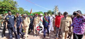 Fête Nationale à Kankan : Les autorités posent les gerbes de fleurs en la mémoire des martyrs de l'indépendance.