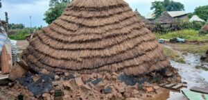 Saison pluvieuse à Batè-Nafadji (Kankan) : Plusieurs dégâts causés par la pluie dont des personnes blessées.