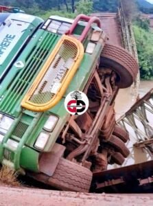 Urgent/ le pont reliant kankan à Kérouané s'est effondré : D’importants dégâts matériels enregistrés.