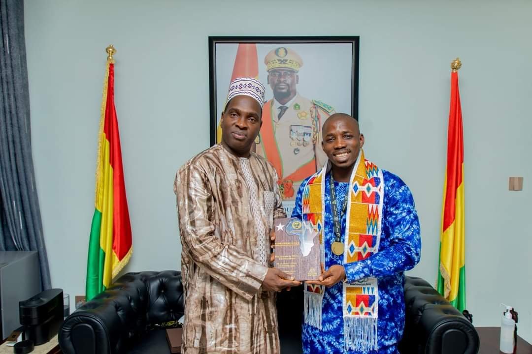 Kigali : Aly Badara CONDÉ Reçu à l'Ambassade de la République de Guinée au Rwanda.