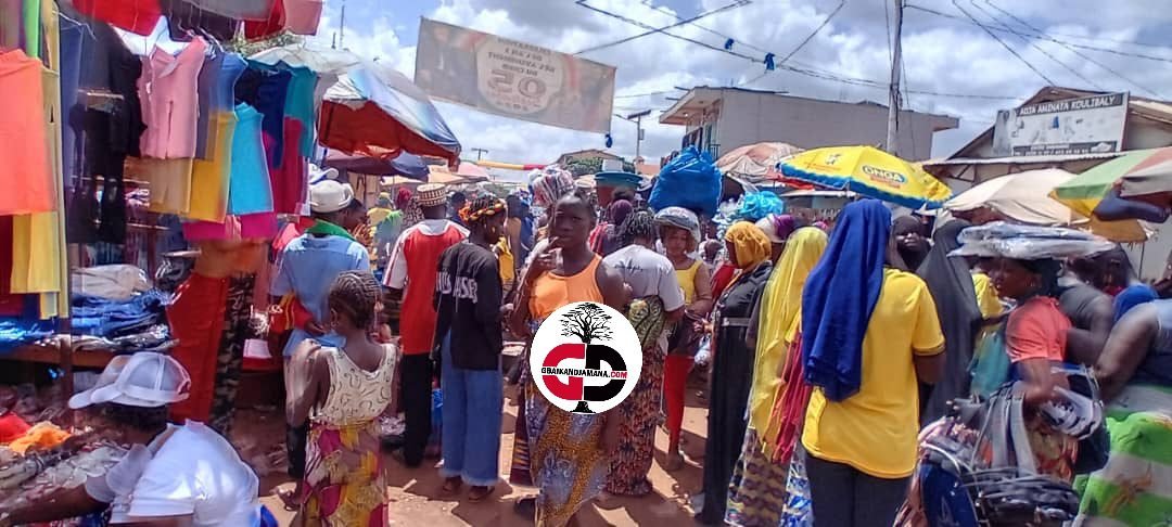 Siguiri : l'événement du 2 octobre 2024 sur la bonne voie mais, des lacunes organisationnelles constatées. 4 Siguiri : l'événement du 2 octobre 2024 sur la bonne voie mais, des lacunes organisationnelles constatées.