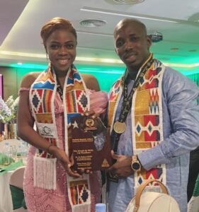 Rwanda : Le Jeune Directeur général du GDM Aly Badra Condé rafle le prix de meilleur manager africain du secteur de Médias. 6 Rwanda : Le Jeune Directeur général du GDM Aly Badra Condé rafle le prix de meilleur manager africain du secteur de Médias.