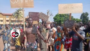 Installation du Conseil de quartier à Kankan : Les jeunes du quartier Salamani divisés en deux clans.