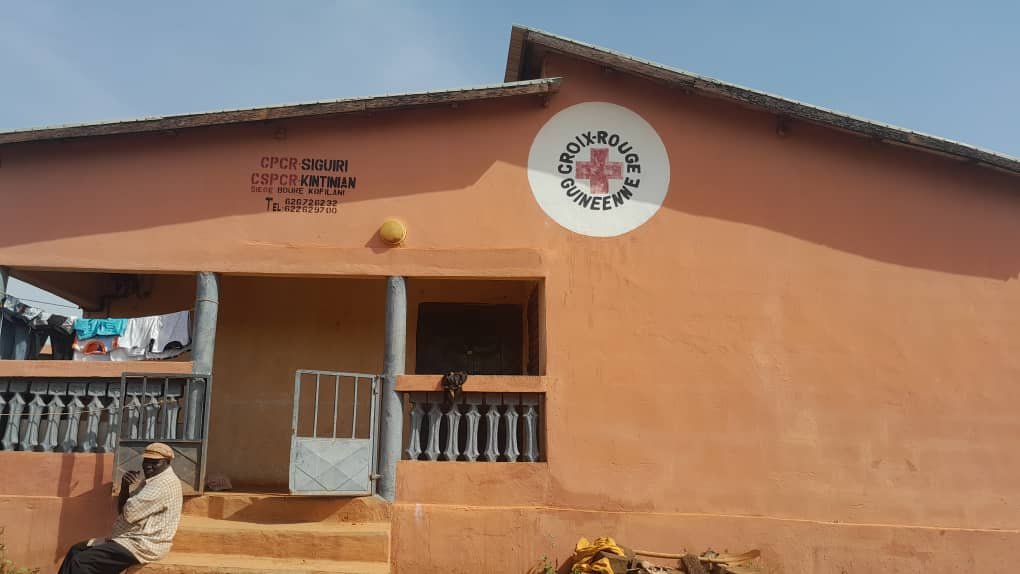 Kintinian (Siguiri) : Un jeune orpailleur de 22 ans trouve la mort dans un accident de circulation à Bouré-Köfilani 1 Kintinian (Siguiri) : Un jeune orpailleur de 22 ans trouve la mort dans un accident de circulation à Bouré-Köfilani