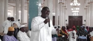 Conakry : Le collectif des anciens membres du gouvernement du CNRD à la grande mosquée Fayçal pour la lecture du Saint Coran.