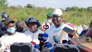 Kankan : Plus de 800 kg de boules de chanvre indien, 125 Kg de produits pharmaceutiques périmés, incinérés par les autorités.