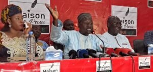 L'ancien ministre Makanéra Kaké « Moi je suis quelqu'un de constant, je ne vois aucun mal qu'il soit candidat »