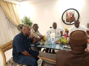 Conakry : Les anciens ministres du CNRD annoncent la création d’un collectif pour soutenir le CNRD.