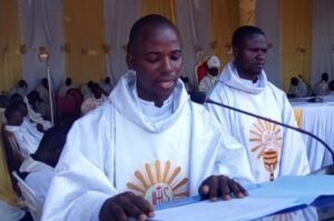 Religion : Quatre nouveaux prêtres font leur rentrée dans le collège des missionnaires par l'ordre du presbytérat du diocèse de N'zérékoré.