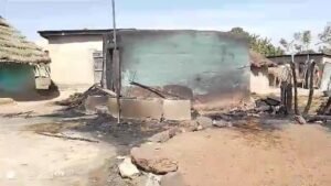 Incendie dévastateur à Dalado : Plusieurs dégâts matériels enregistrés dont 15 cases. 