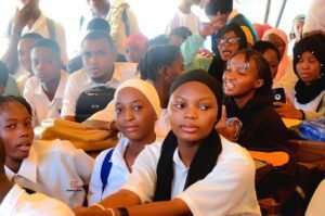 N'zérékoré : L'école Ramatoulaye Keita abrite le lancement de la semaine nationale de la citoyenneté et de la paix. 