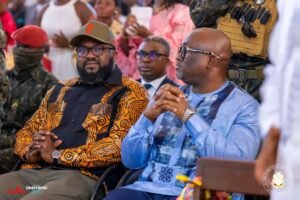 Célébration de la fête de Noël : S.E le Général Mamadi DOUMBOUYA célèbre Noël à la Paroisse Anne-Marie Javouhey de Nongo.