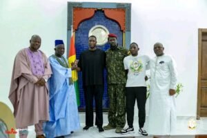 Palais Mohammed V: L’international Guinéen Serhou Guirassy réçu par S.E le Général Mamadi DOUMBOUYA qui l’a appelé à la Persévérance et à l’Excellence