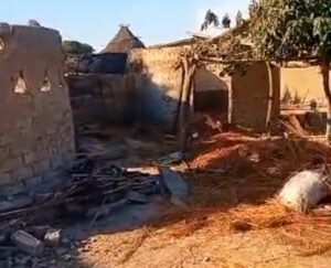 Balimana-Dalaba (kankan) : Un incendie mystérieux cause des dommages dans 22 ménages.