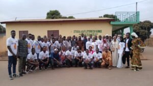 Kankan : Un an après la disparition du Journaliste Bafodé Maféring Camara, ses camarades de classe lui rendent hommage en organisant une lecture collective du Saint Coran.