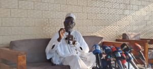 Entre l'État et les citoyens, qui doit assurer la paix ? Le Dr Sékou Kourreissy Condé apporte des éclaircissements à ce sujet.