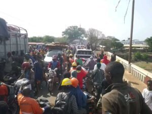 Kankan : Embouteillage monstre sur le pont Milo après la panne d’un camion