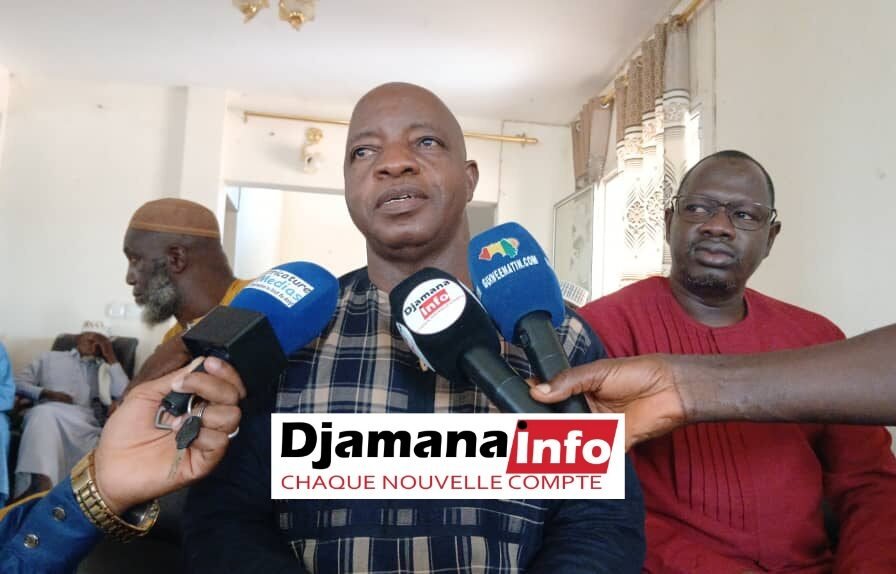 Gueckédou : les leaders religieux adressent leurs vœux de l'Aïd El-Fitr au préfet