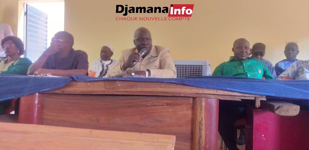 Siguiri : Restitution de l’atelier préparatoire aux examens nationaux 2024-2025 à la DPE 1 Siguiri : Restitution de l’atelier préparatoire aux examens nationaux 2024-2025 à la DPE