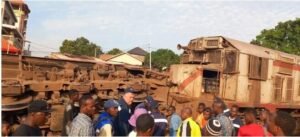 Conakry : un train de Rusal déraille à Kakimbo après une collision