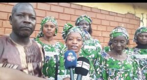 Kankan : le Groupe Scolaire "La Source" célèbre Sanassy M’Bemba Camara, meilleur jeune écrivain émergent d’Afrique de l’Ouest