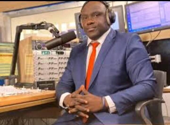 Guinée : Le journaliste Lamine Guirassy interdit d’exercer par la HAC pour diffusion de fausses nouvelles