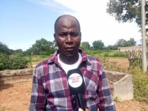 Faranah : Le Préfet Bernard Kamano poursuit la vulgarisation de la nouvelle constitution dans les collectivités rurales