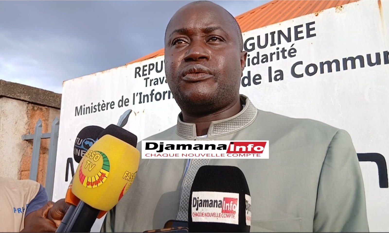 Kankan : la direction régionale de l’information et de la communication rappelle à l’ordre les médias privés sur le respect du cahier des charges Kankan : la direction régionale de l’information et de la communication rappelle à l’ordre les médias privés sur le respect du cahier des charges