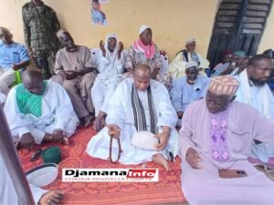 Kankan : Timbo reçoit la visite et les dons de l’érudit Cheick Souleymane Sidibé en route vers le Maouloud