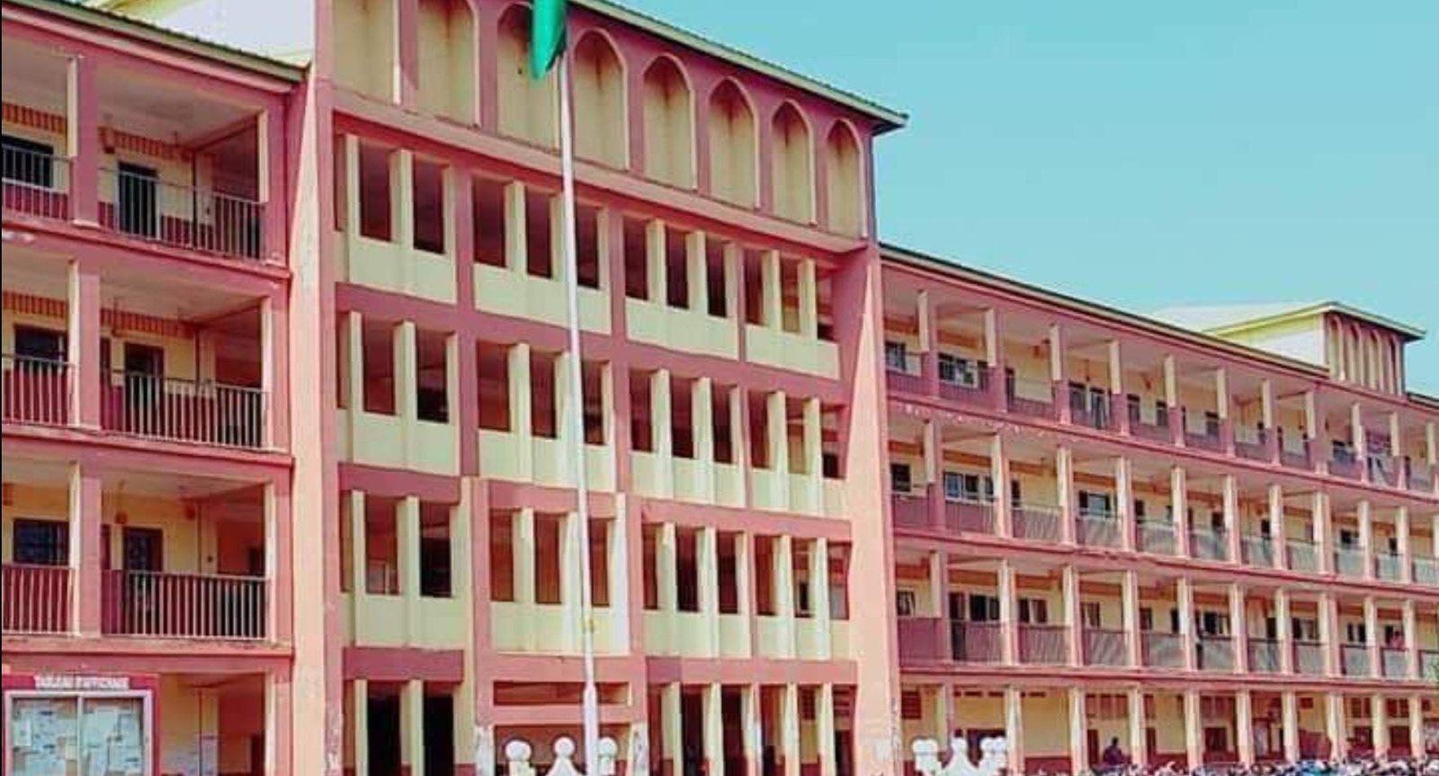 UNIRANKS 2025 : l’UJNK signe son entrée dans l’élite académique mondiale