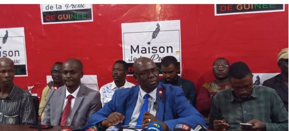 Nouvelle Constitution : le Bloc Libéral appelle à voter « Non » 1 Nouvelle Constitution : le Bloc Libéral appelle à voter « Non »