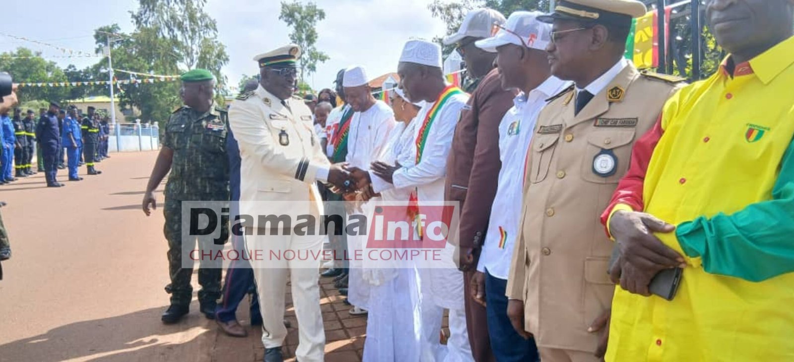 Faranah : autorités et citoyens célèbrent le 67e anniversaire de l’indépendance de la guinée Faranah : autorités et citoyens célèbrent le 67e anniversaire de l’indépendance de la guinée