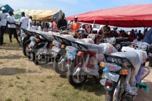Babila/Kouroussa : forte mobilisation autour du Général Mamadi Doumbouya, l’Association Daïfa annonce plusieurs dons