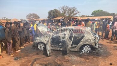 Siguiri : un homme, présumé profiteur de la crise du carburant, perd son véhicule dans un incendie à Doko 