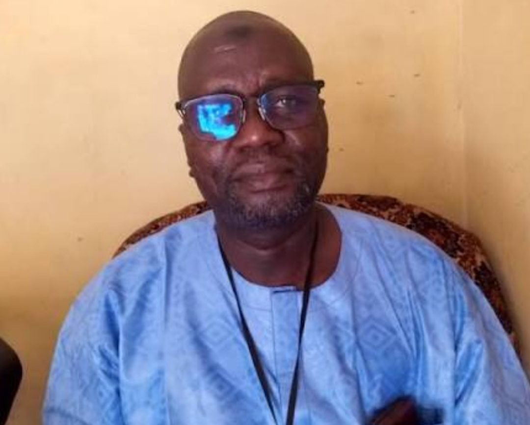 « C’était prévisible » : Amadou Secteur Barry réagit à la candidature du général Doumbouya