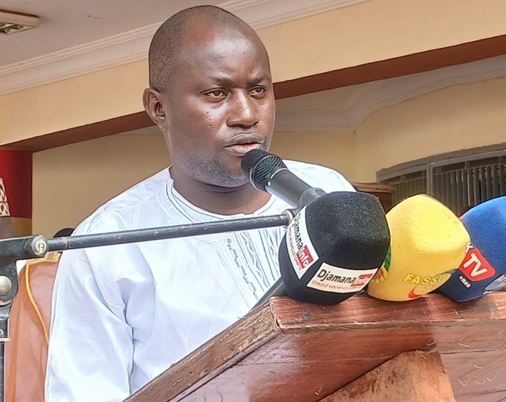 Kankan : La HAC met fin aux contrats de deux points focaux, Mamady Kansan Doumbouya assure l’intérim 1 Kankan : La HAC met fin aux contrats de deux points focaux, Mamady Kansan Doumbouya assure l’intérim