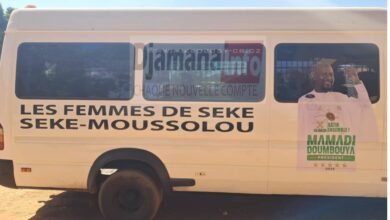 Doko : un minibus offert aux femmes de Sèkè pour renforcer leur mobilité