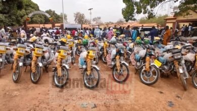 DOKO : 40 motos offertes aux responsables locaux pour soutenir la candidature du Général Mamadi Doumbouya