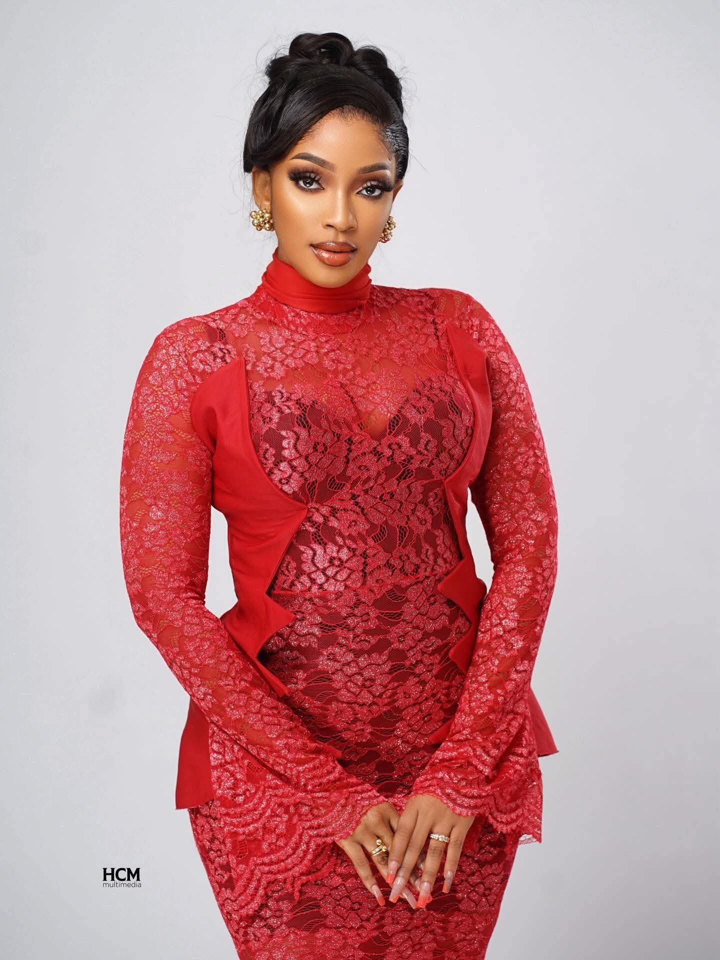 Annulation de prestations : l’artiste rassure ses fans et appelle au calme 1 Annulation de prestations : l’artiste rassure ses fans et appelle au calme