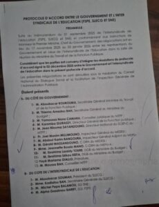 Éducation : Gouvernement et syndicats signent un protocole d’accord sur les indemnités et le sort des enseignants contractuels