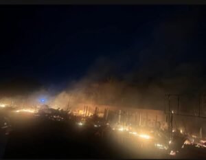 Incendie à la plage de Rogbané : un mort et d’importants dégâts matériels 2 Incendie à la plage de Rogbané : un mort et d’importants dégâts matériels