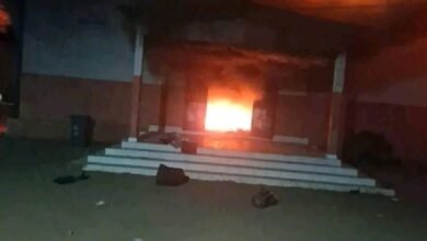 Faranah : un incendie ravage le dortoir des garçons de l’ISAV, plus de 200 étudiants impactés