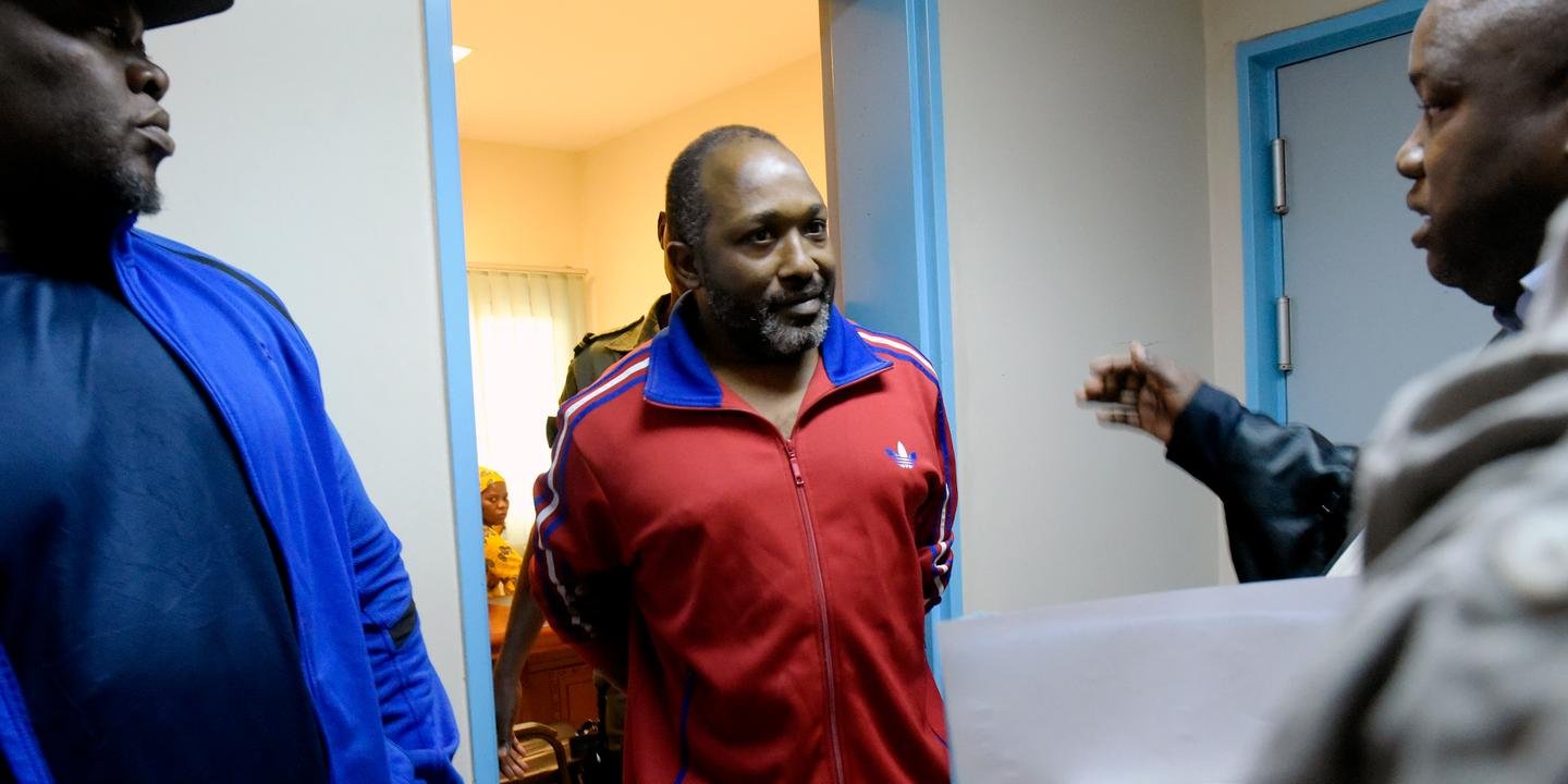 Toumba diakité porté disparu : ses avocats dénoncent un enlèvement à la prison de coyah Toumba diakité porté disparu : ses avocats dénoncent un enlèvement à la prison de coyah