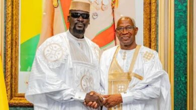 Guinée : l’absence prolongée de mamadi doumbouya après le sommet de l’ua officiellement confirmée par le premier ministre