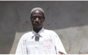 Kankan : un couple donne naissance à des triplés et lance un appel à l’aide aux autorités et aux personnes de bonne volonté 2 Kankan : un couple donne naissance à des triplés et lance un appel à l’aide aux autorités et aux personnes de bonne volonté